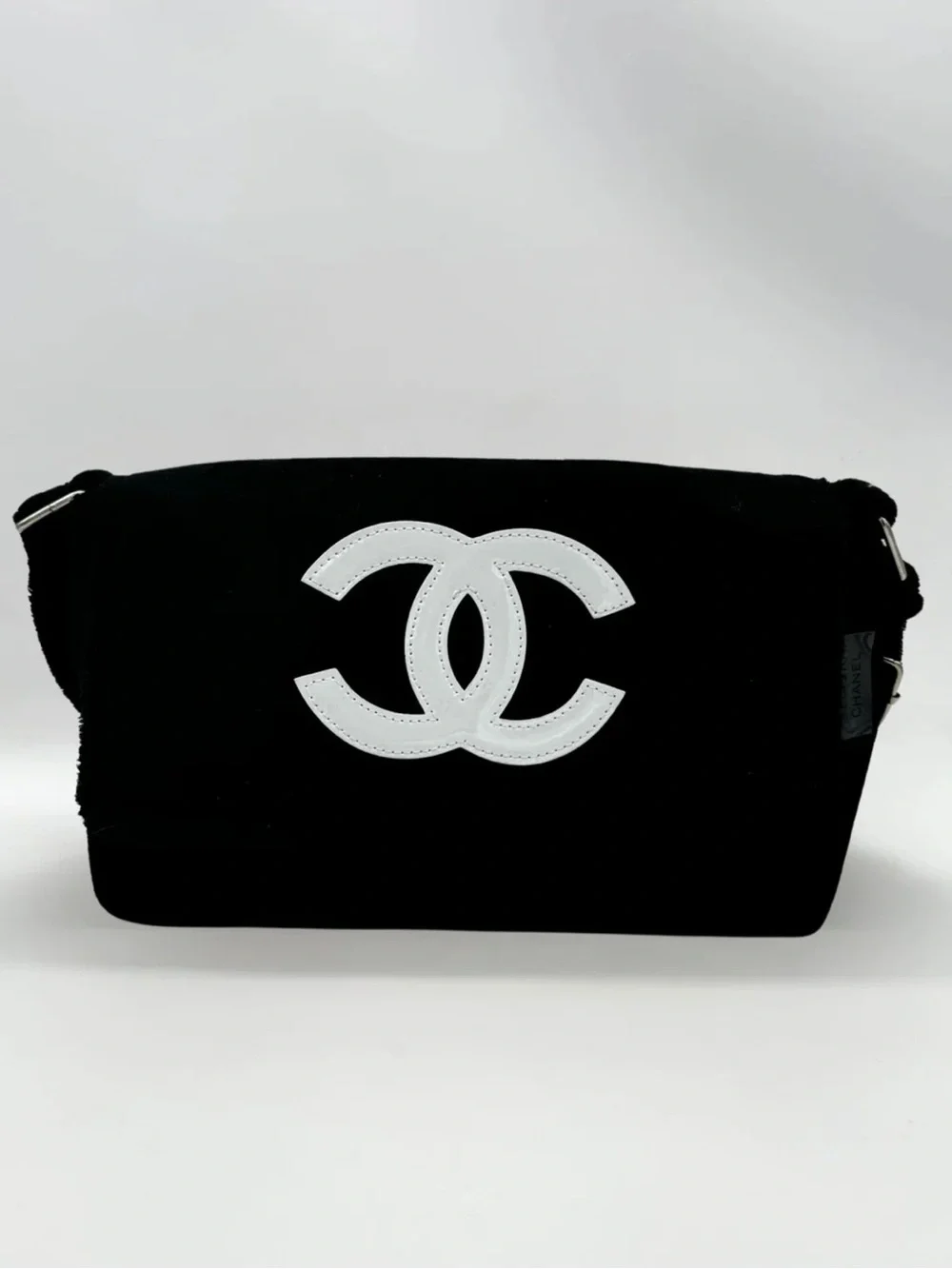NEW CHANEL PRÉCISION 2006 Black Crossbody/Shoulder Bag